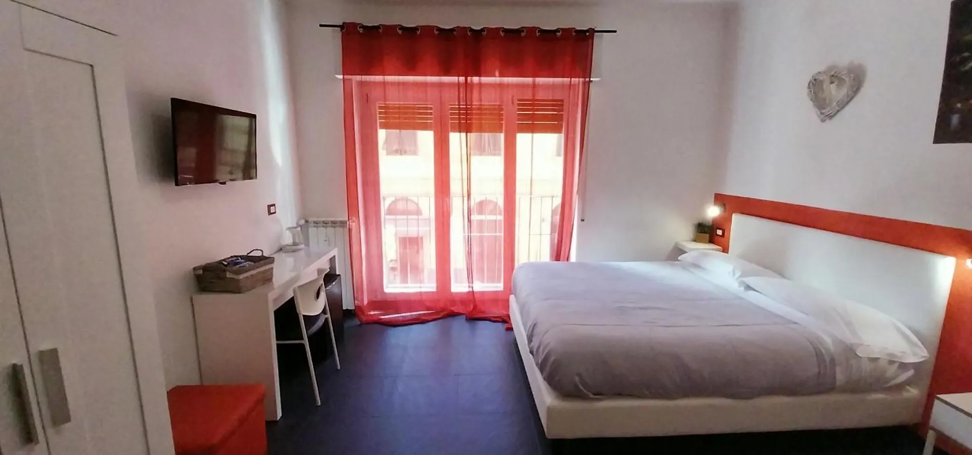 Elite 19 Hotel La Spezia 0*,  Italië