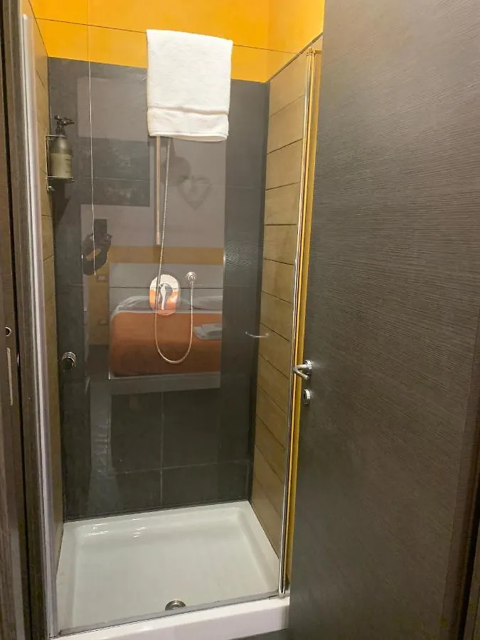 Hotel Elite 19 La Spezia Affittacamere